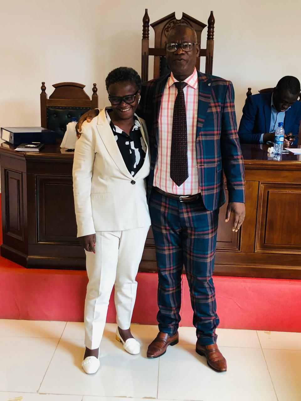 NOVA JUÍZA PRESIDENTE DO TRIBUNAL DE COMARCA DO UÍGE JÁ EM FUNÇÕES